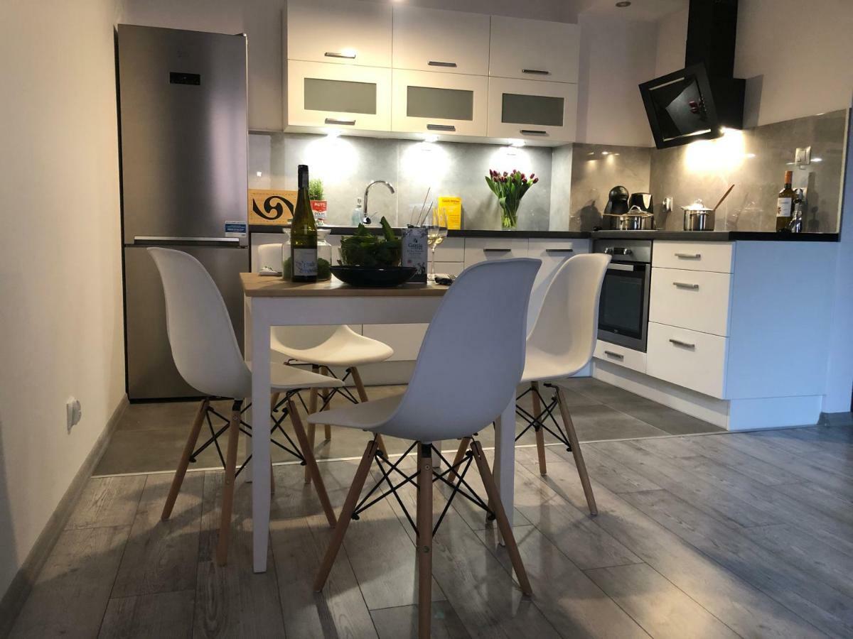 Apartament Joanny Bator Jelenia Gora Ngoại thất bức ảnh
